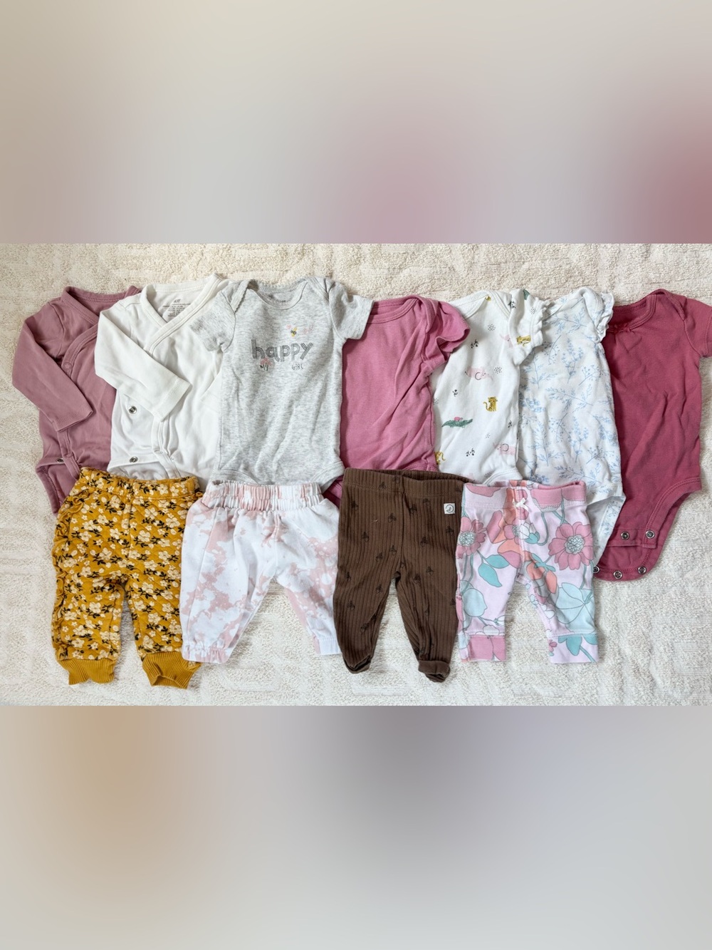 Baby Girl Newborn Clothes Bundle Onesies and Pants H&M Carters Cloud Island
